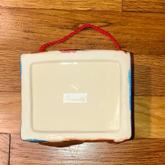 Ceramic Reindeer Holiday Gift Bag - Picture 5 of 6